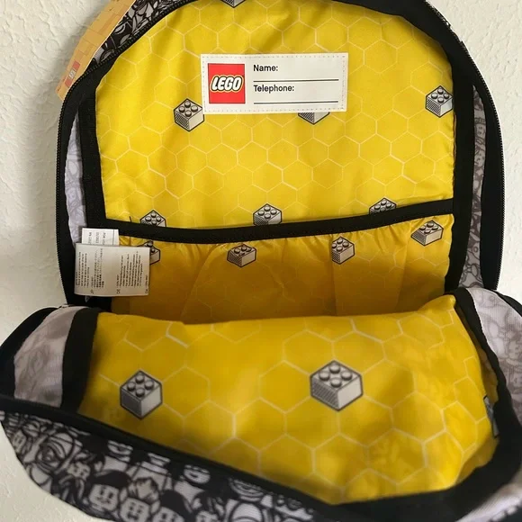 BNWT LEGO Color Me Backpack - Picture 7 of 9